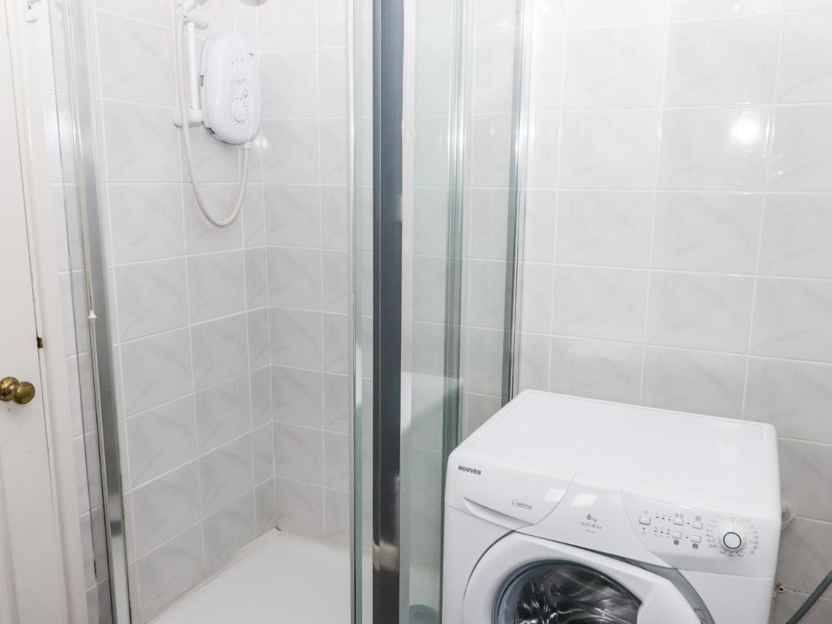Gwylan Apartment Тенби Экстерьер фото