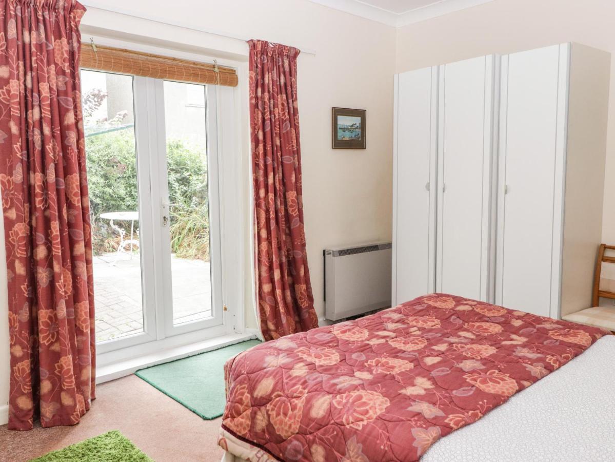 Gwylan Apartment Тенби Экстерьер фото